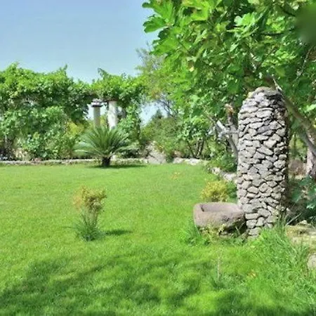 Luxurious Mansion In Near Sea Nyaraló Parghelia