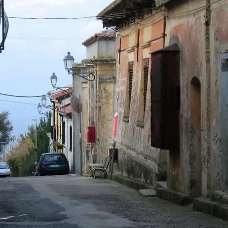 Nyaraló Luxurious Mansion In Near Sea *