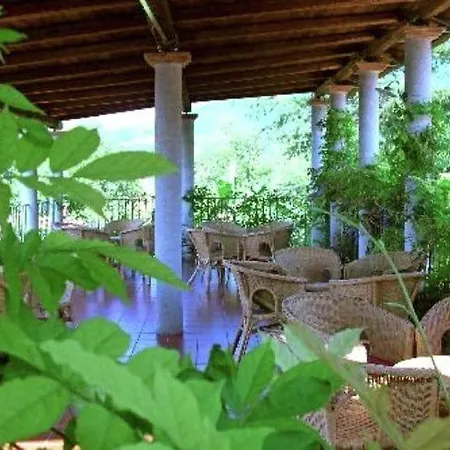 Nyaraló Luxurious Mansion In Near Sea